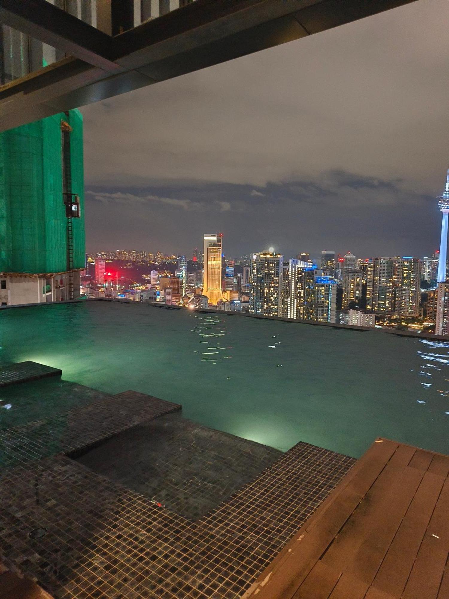 Lucentia Suites Klcc By City View Kuala Lumpur Exterior photo
