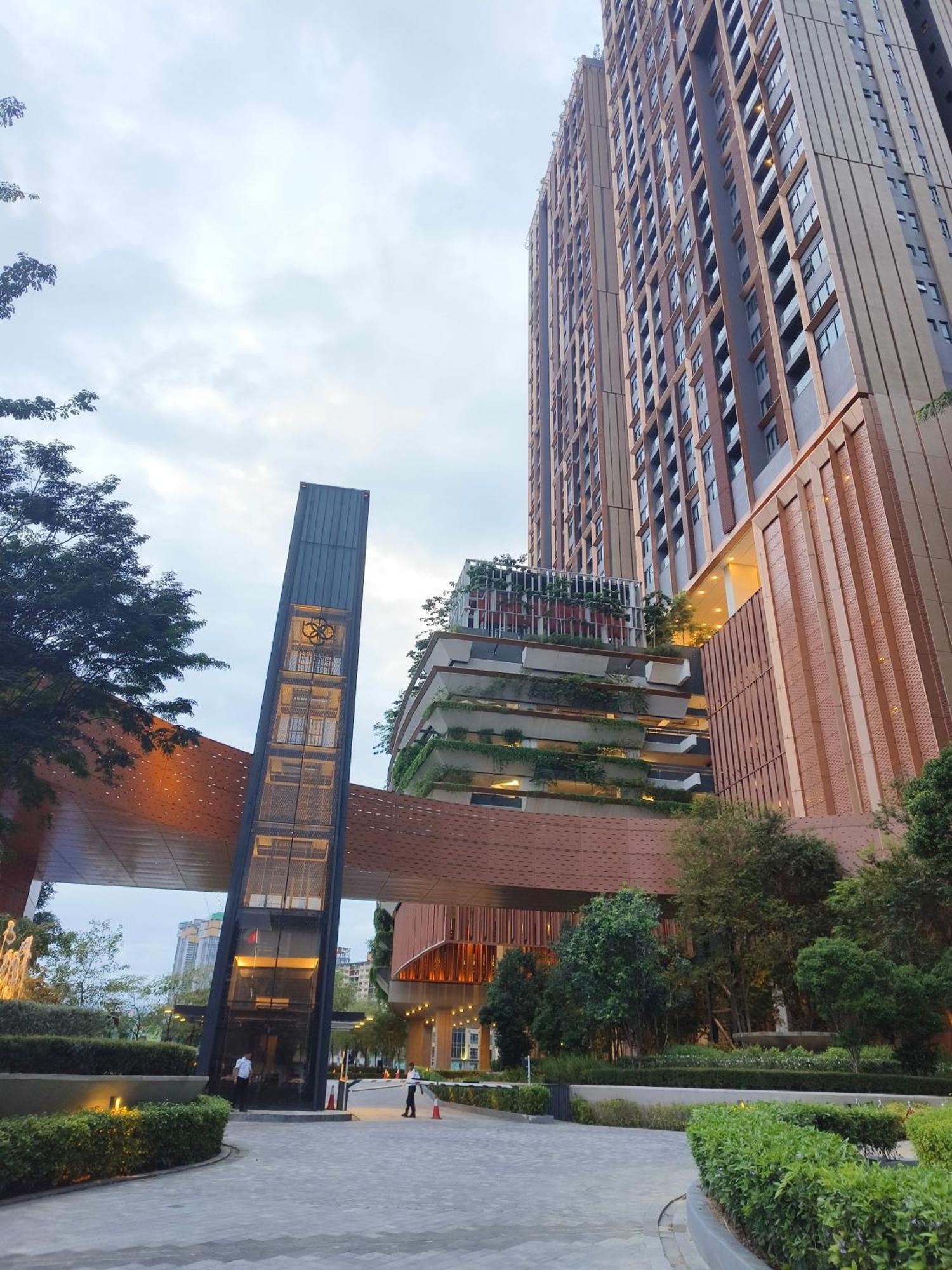Lucentia Suites Klcc By City View Kuala Lumpur Exterior photo