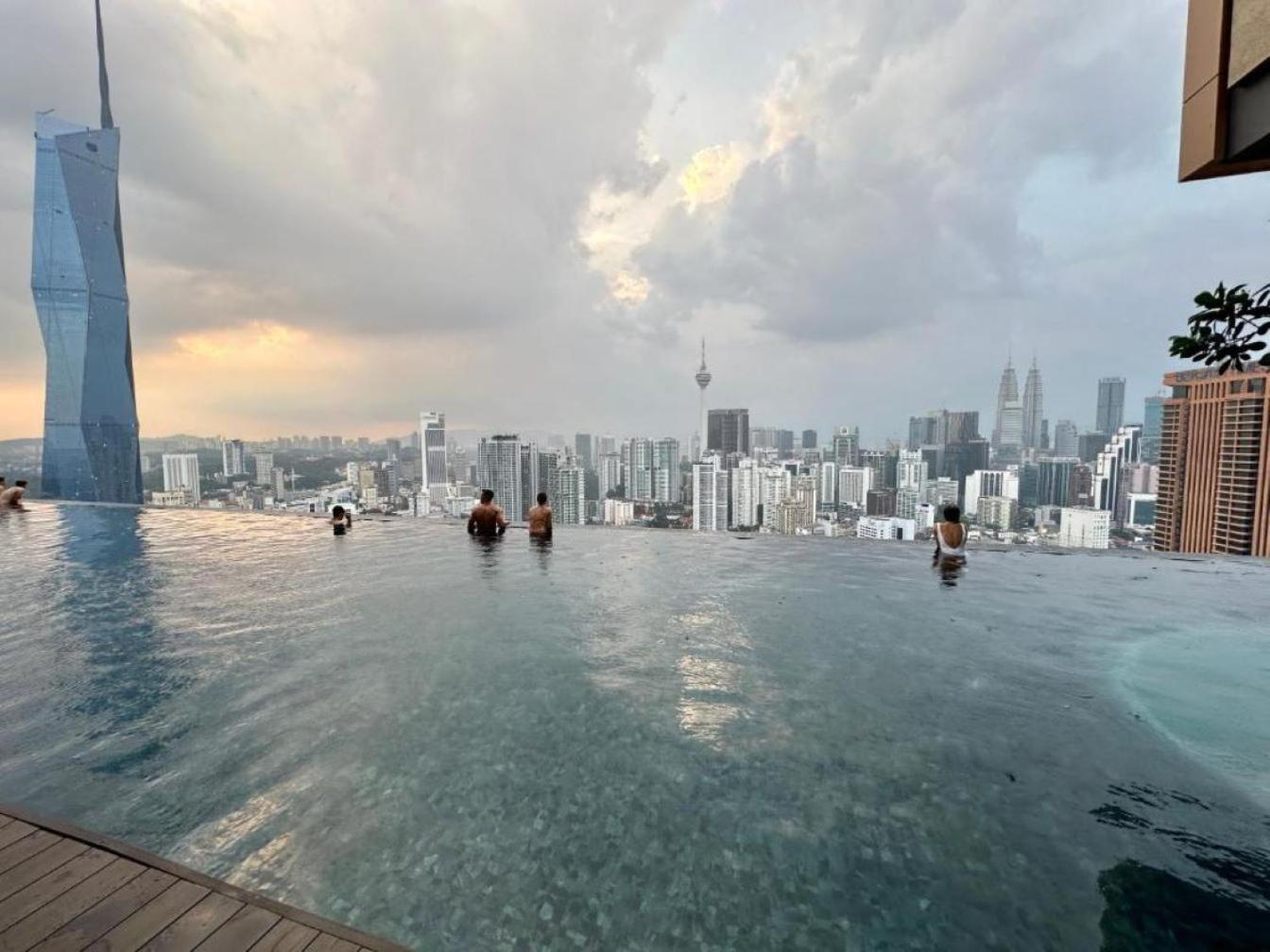 Lucentia Suites Klcc By City View Kuala Lumpur Exterior photo