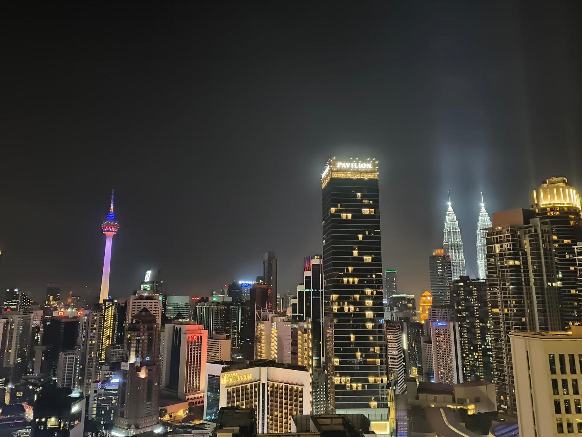 Lucentia Suites Klcc By City View Kuala Lumpur Exterior photo